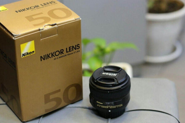 لنز نیکون Nikon AF 50mm f1.8D؛ حرفه‌ای و باکیفیت
