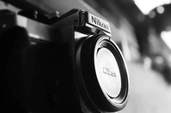لنز نیکون Nikon AF 50mm f1.8D مناسب چه عکاسانی است؟