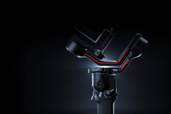 گیمبال دوربین حرفه&zwnj;ای دی جی آی DJI RS 3 Gimbal Stabilizer