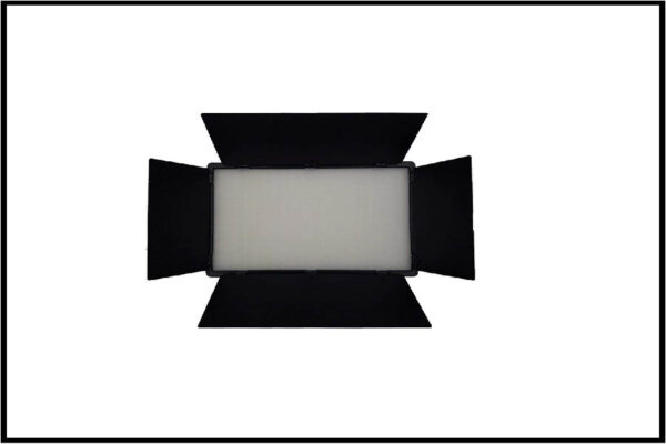 نور ثابت ال ای دی Pro LED 800 Hero؛ پرقدرت و استاندارد