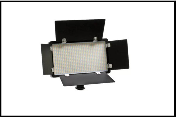 ویژگی&zwnj;های برتر نور ثابت ال ای دی Pro LED 800 Hero