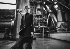 کیفیت بالای عکاسی از لباس؛ ضرورتی برای کسب و کارهای آنلاین مد