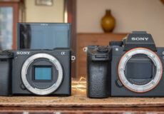 مقایسه دوربین سونی a6400 با دوربین سونی a7 iii | از کدام دوربین استفاده کنیم؟