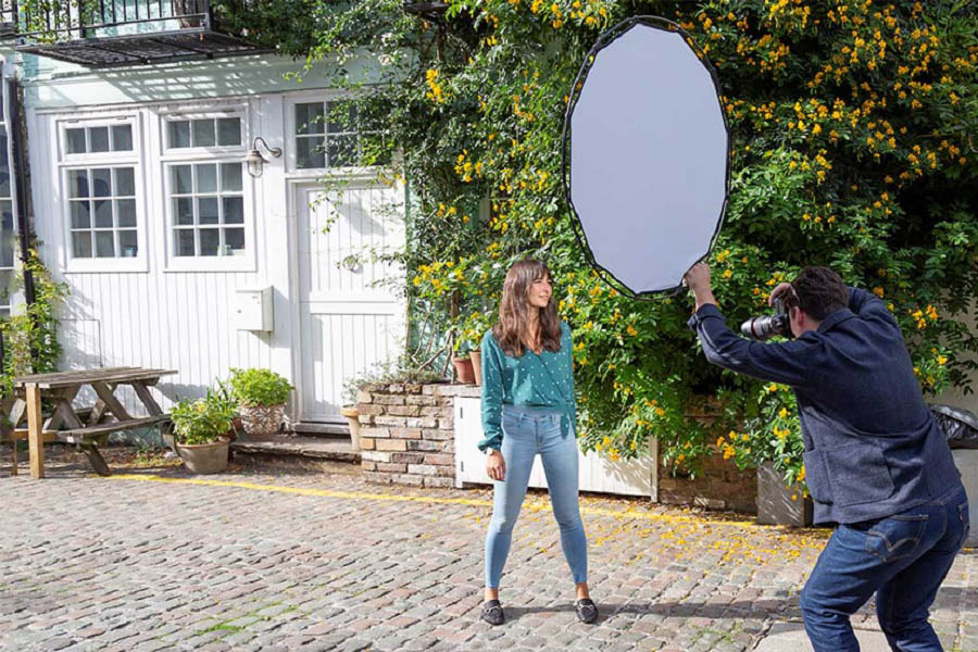 رفلکتور چیست و چه مزایایی دارد؟