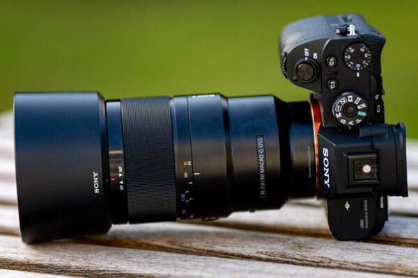  ثبت کلوزآپ فوق&zwnj;العاده از سوژه&zwnj;ها با خرید لنز سونی FE 90mm f/2.8