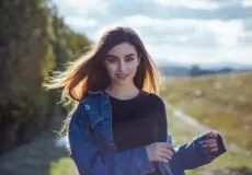 ژست های عکاسی پرتره | انعکاسی از شخصیت، حالات چهره و احساسات سوژه