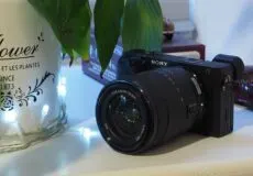 دوربین های APS-C سونی | مشخصات فنی و فواید کار با این دوربین‌ها