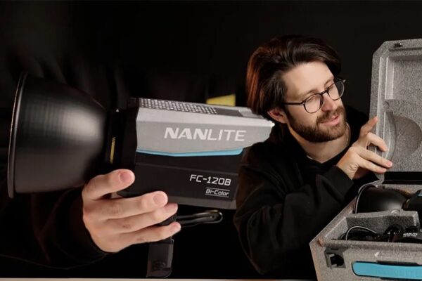 نور نانلایت Nanlite FC-120B برای چه افرادی مناسب است؟