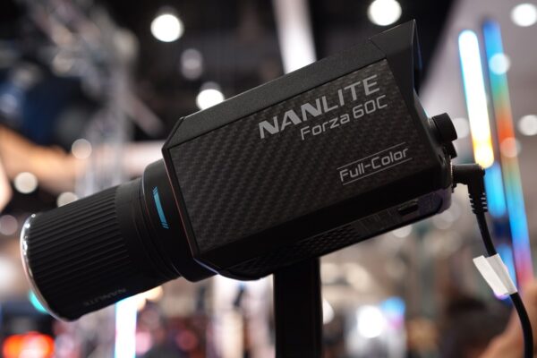 ویژگیهای نور نانلایت Nanlite Forza 60C RGB ویژگیهای نور نانلایت Nanlite Forza 60C RGB
