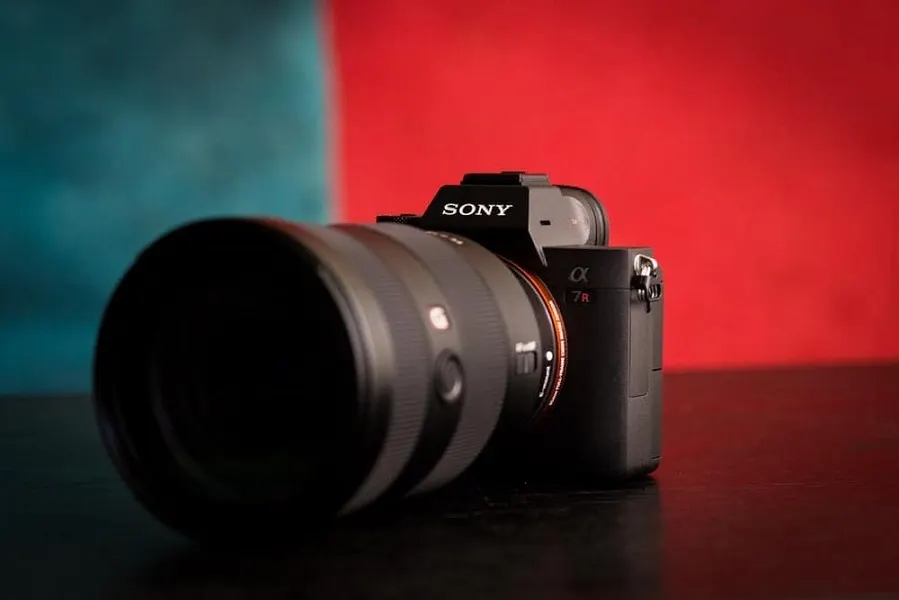 بررسی سونی a7r iii