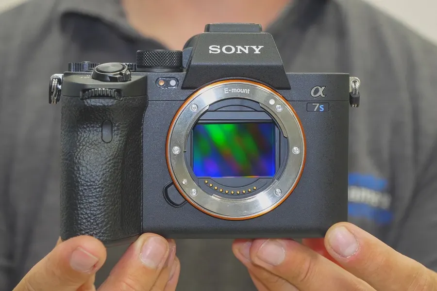 بررسی سونی a7s iii | کشف قابلیت‌های پنهان a7s iii برای تولید محتوای حرفه‌ای
