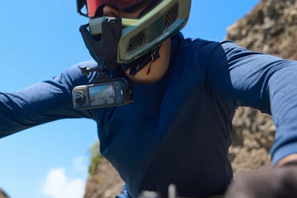 ویژگی&zwnj;های دوربین Insta 360 X5 Action Camera Standard Bundle 